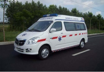 尼勒克县救护车租赁